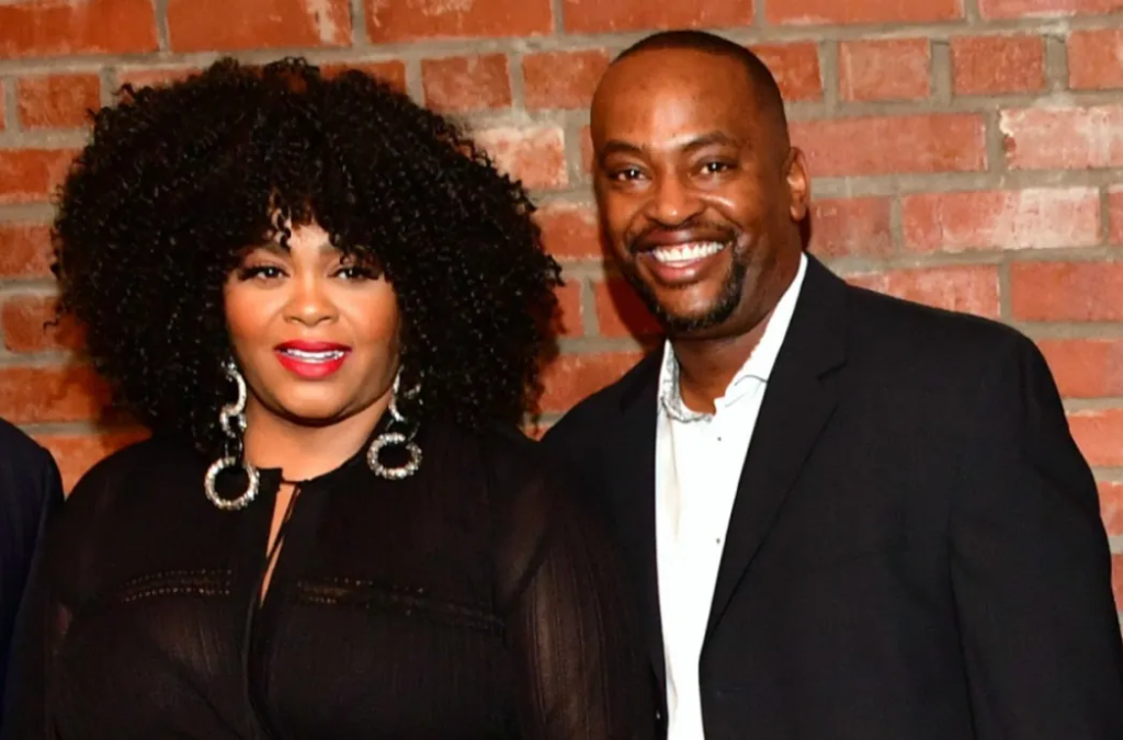 Lyzel Williams and Jill Scott